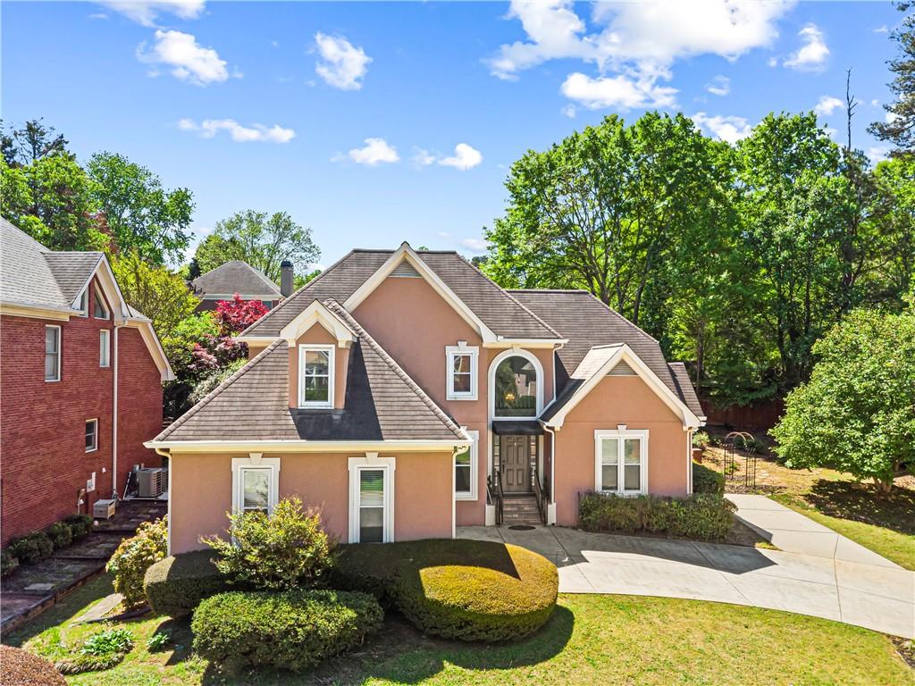 2521 Summeroak Drive