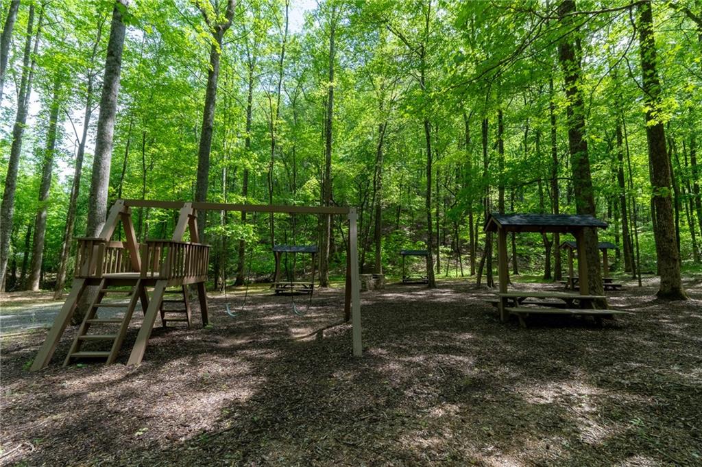 24 Fern Creek Court