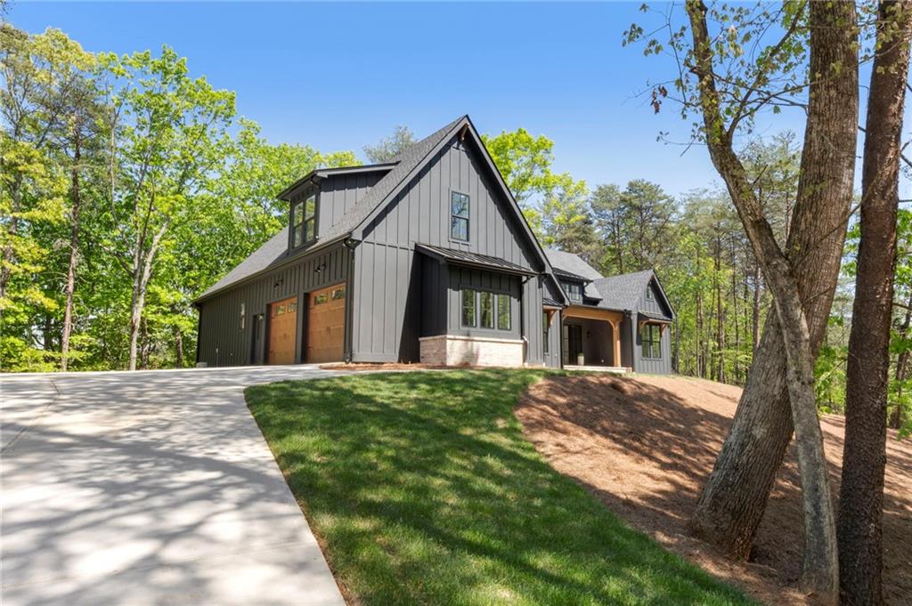24 Fern Creek Court