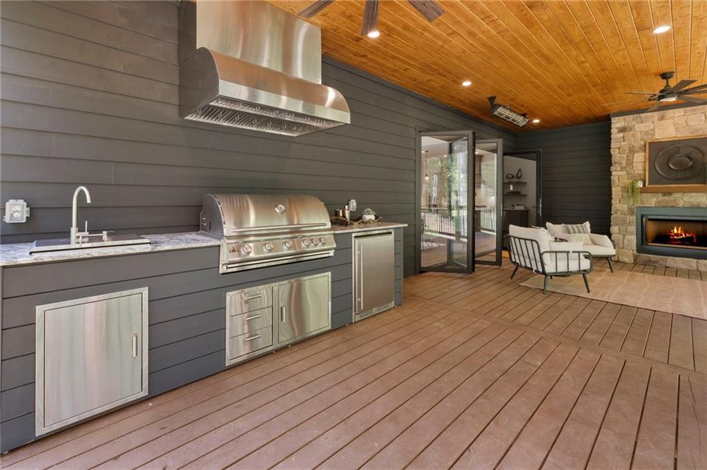 24 Fern Creek Court