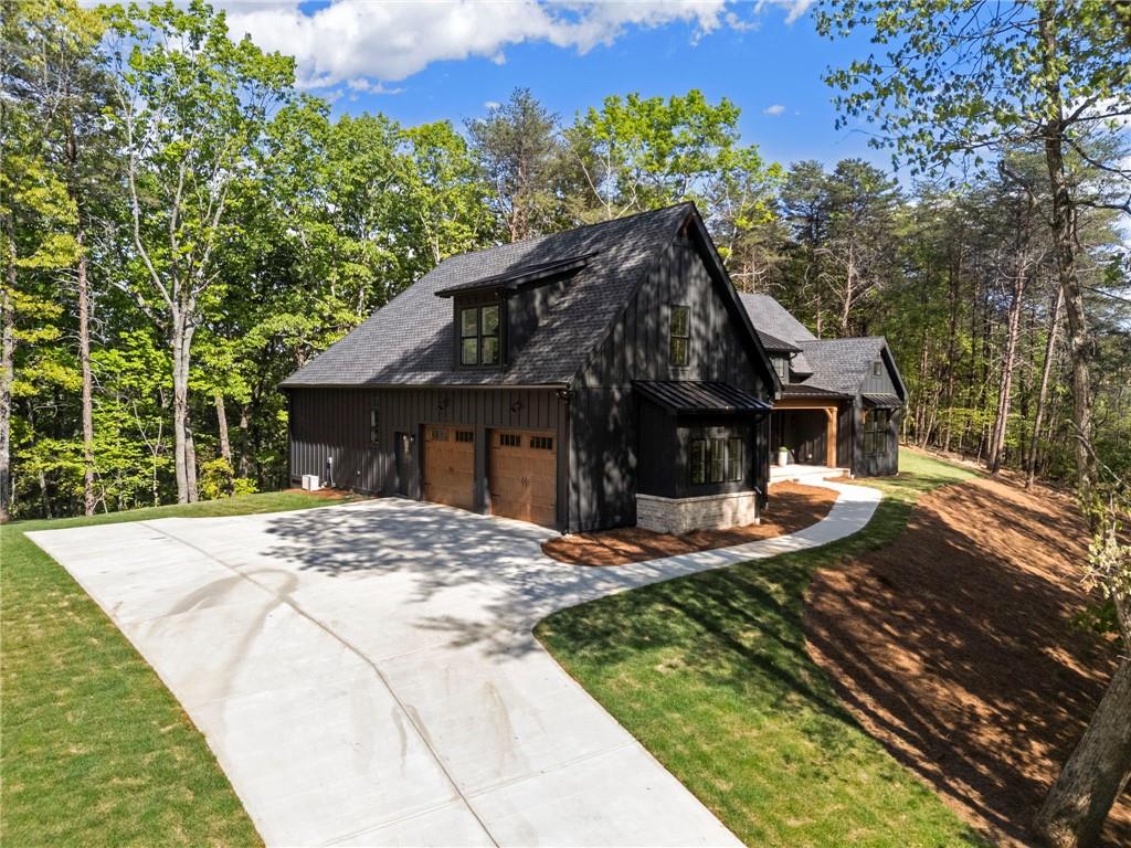 24 Fern Creek Court