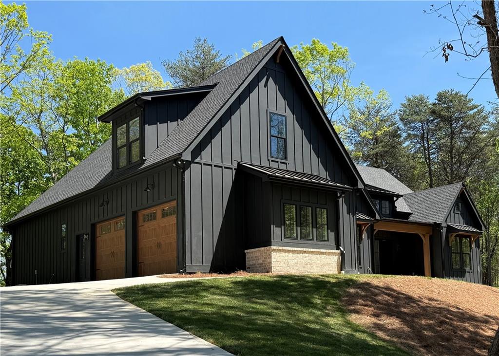 24 Fern Creek Court