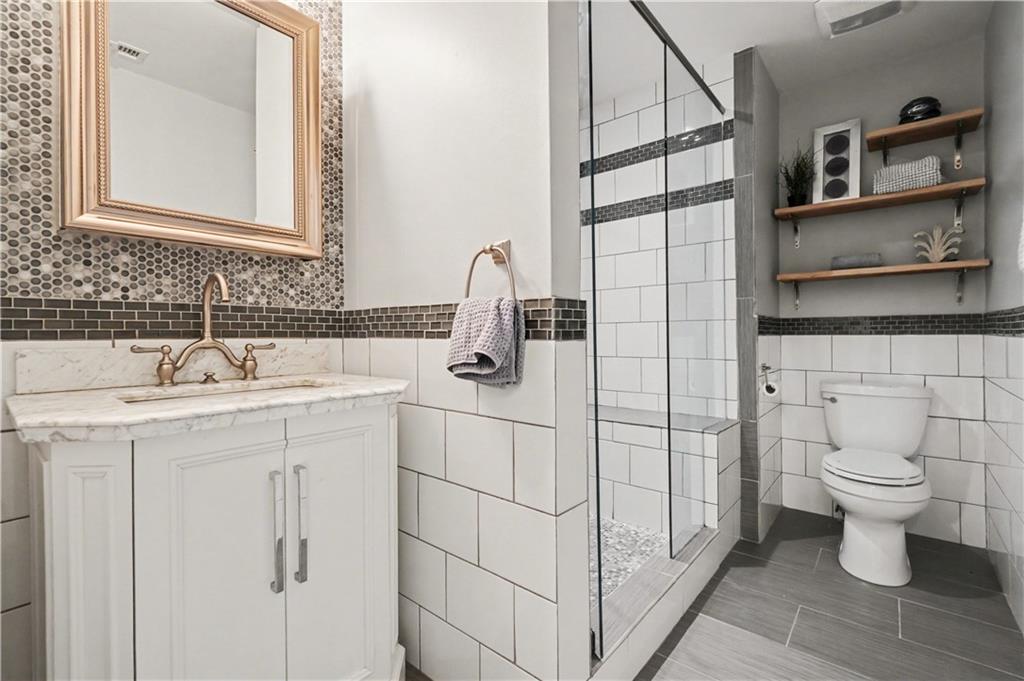 308 Harden Street SE