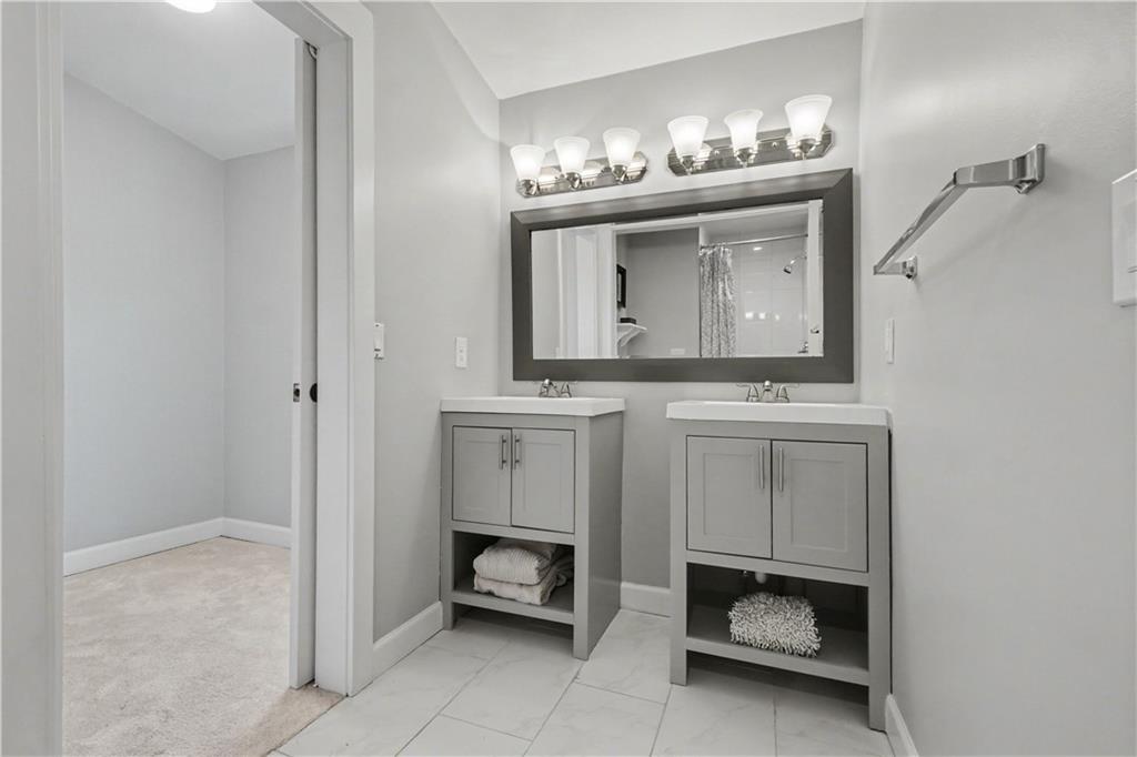 308 Harden Street SE