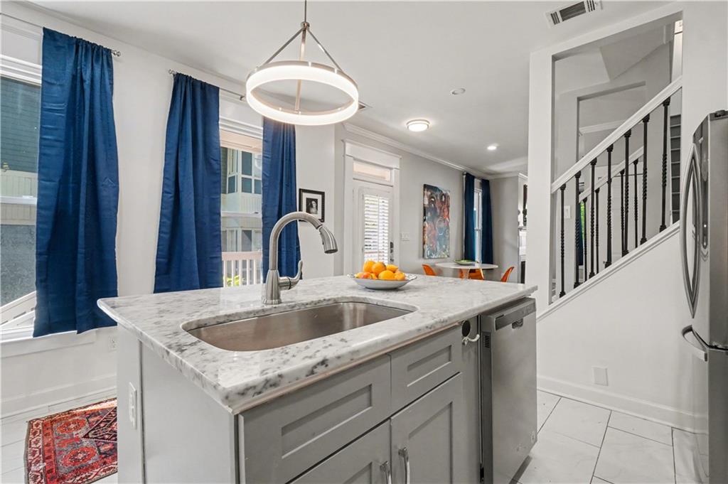 308 Harden Street SE