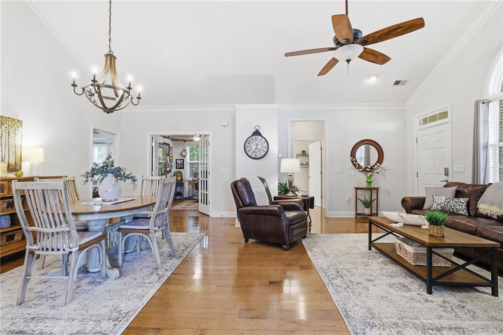 2637 Grapevine Circle Unit 702