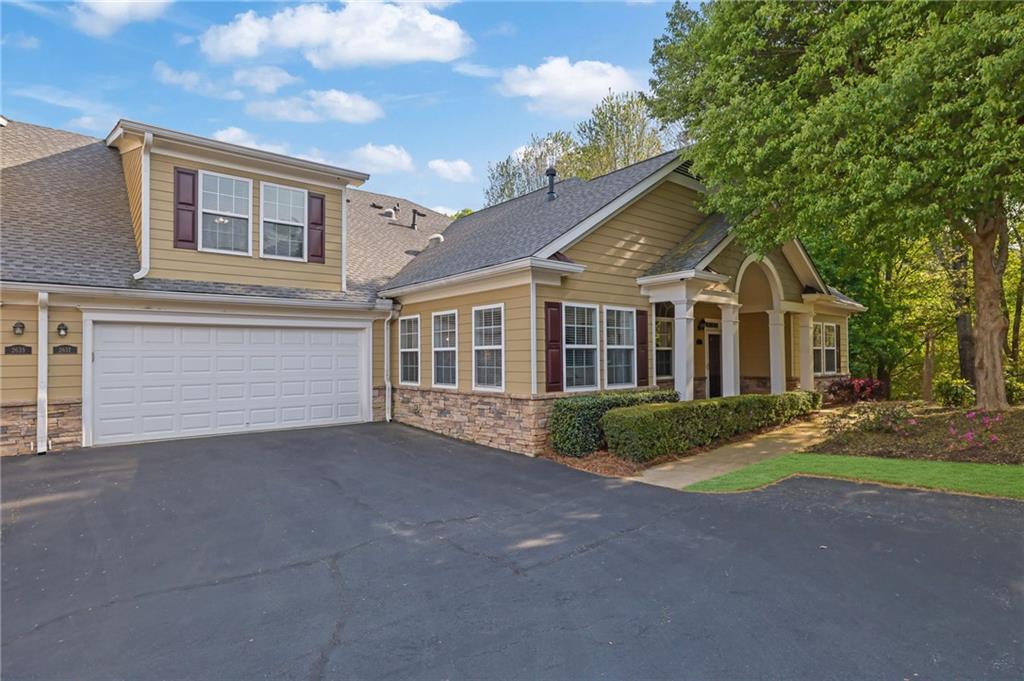 2637 Grapevine Circle Unit 702
