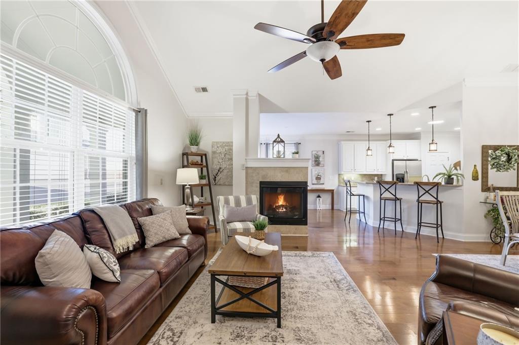 2637 Grapevine Circle Unit 702