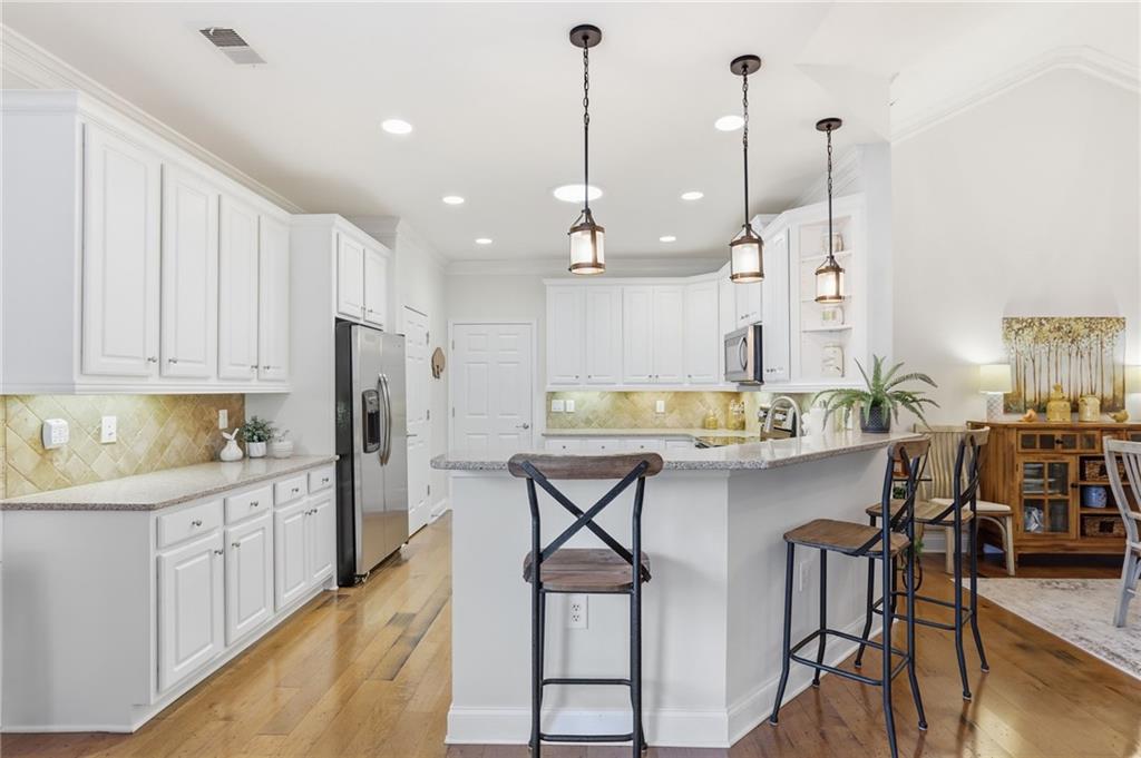 2637 Grapevine Circle Unit 702