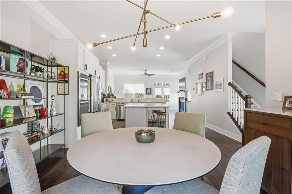 651 East Avenue NE Unit B