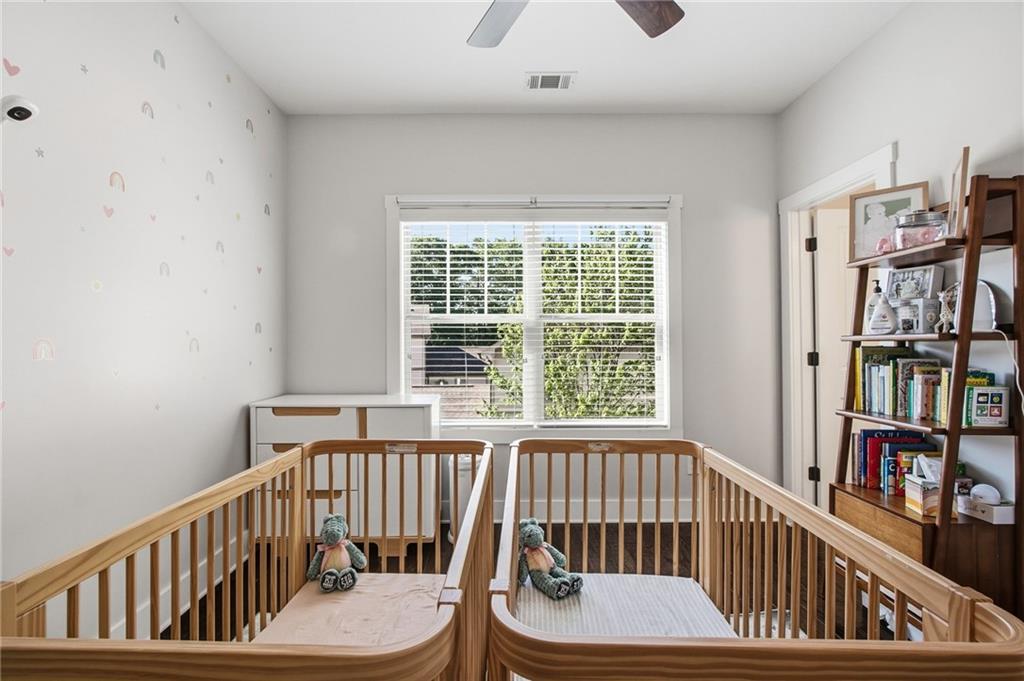 651 East Avenue NE Unit B