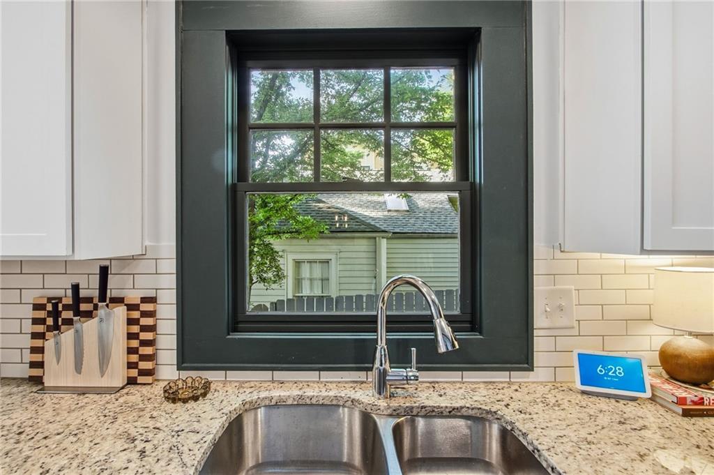 1189 Atlantic Drive NW