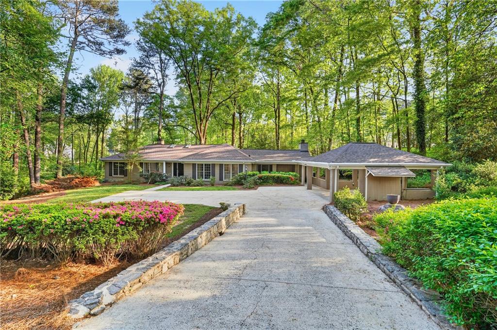 1190 W Wesley Road NW