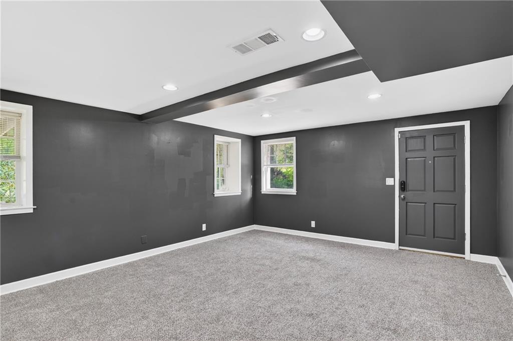 1190 W Wesley Road NW