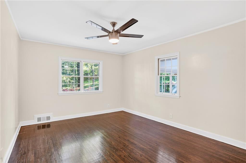 1190 W Wesley Road NW