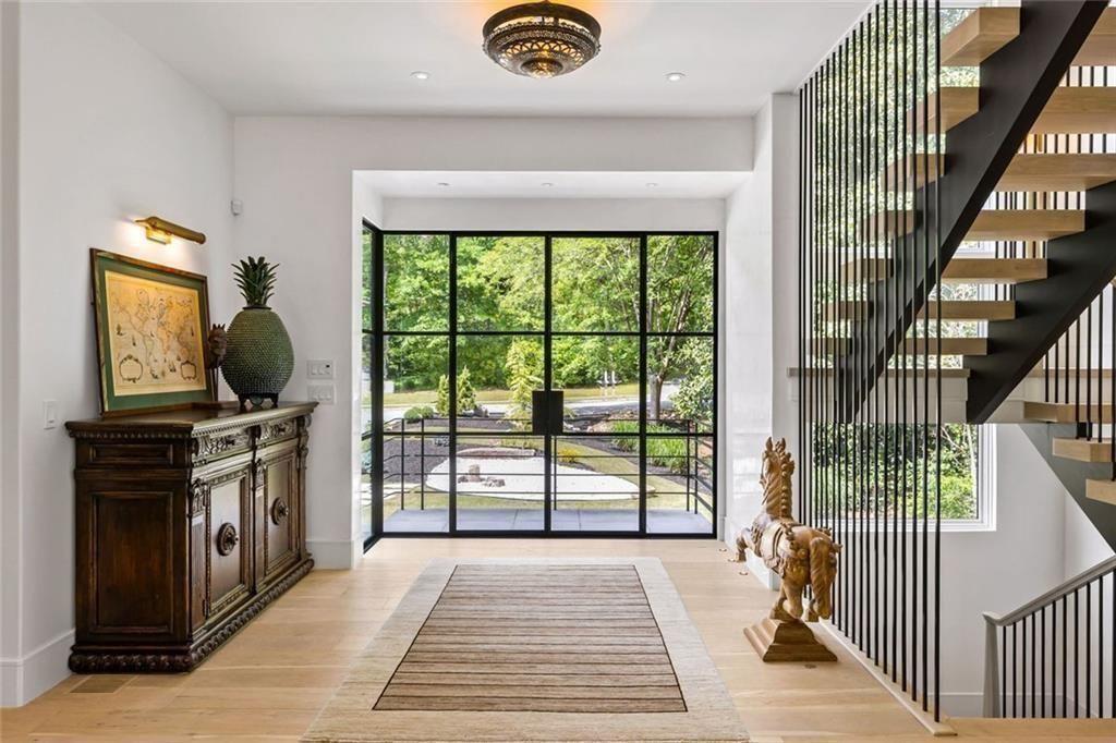 17 Interlochen NE