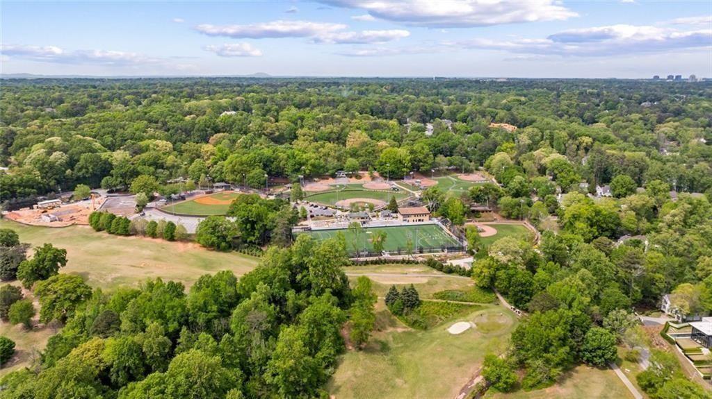 17 Interlochen NE