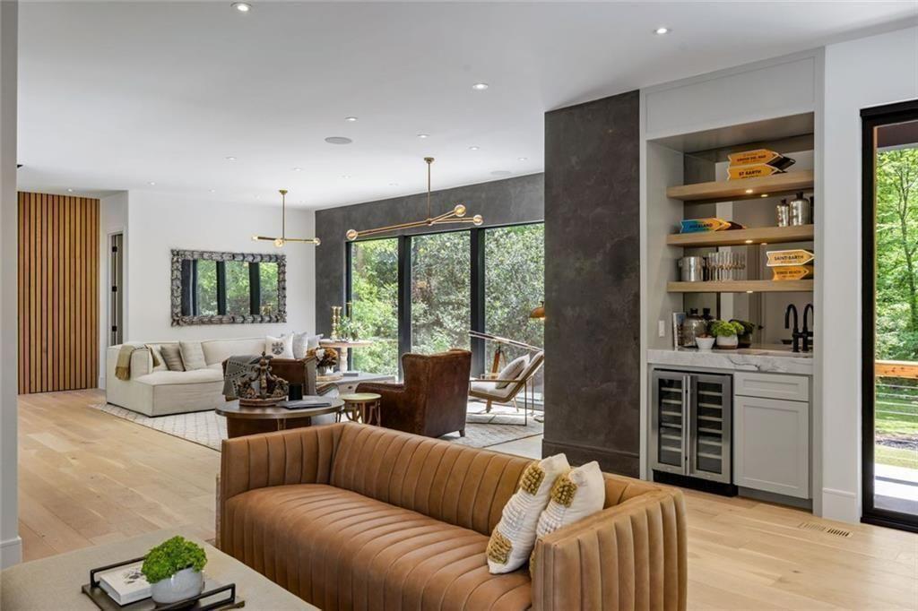 17 Interlochen NE