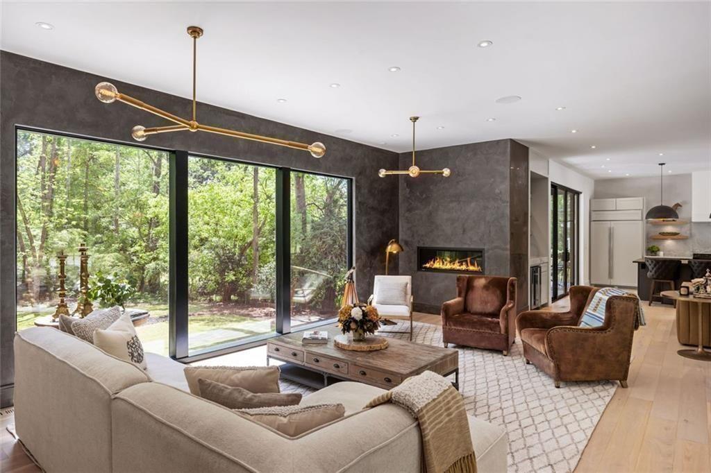 17 Interlochen NE