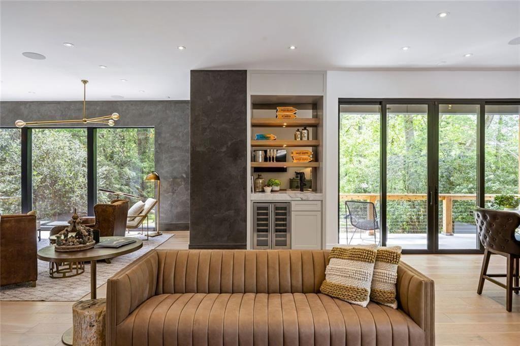 17 Interlochen NE