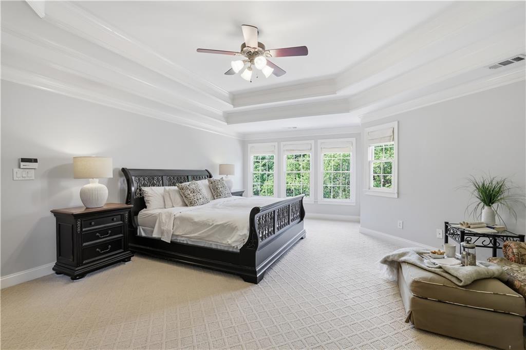 2340 Gladstone Place