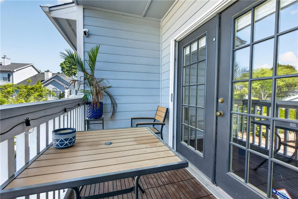 105 Vinings Forest Circle SE