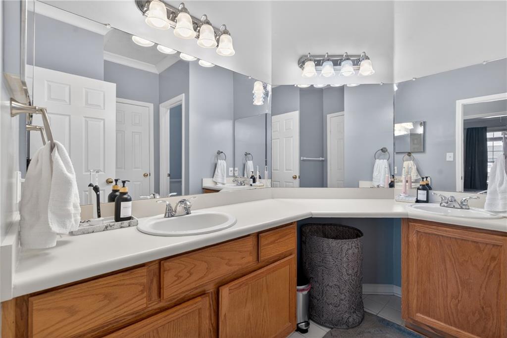 105 Vinings Forest Circle SE