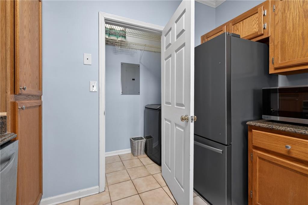 105 Vinings Forest Circle SE