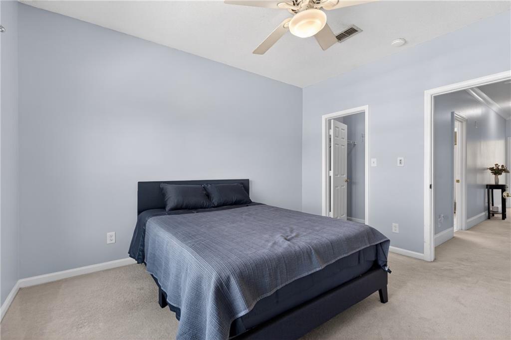 105 Vinings Forest Circle SE