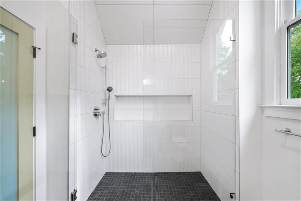 4970 Lake Forrest Drive