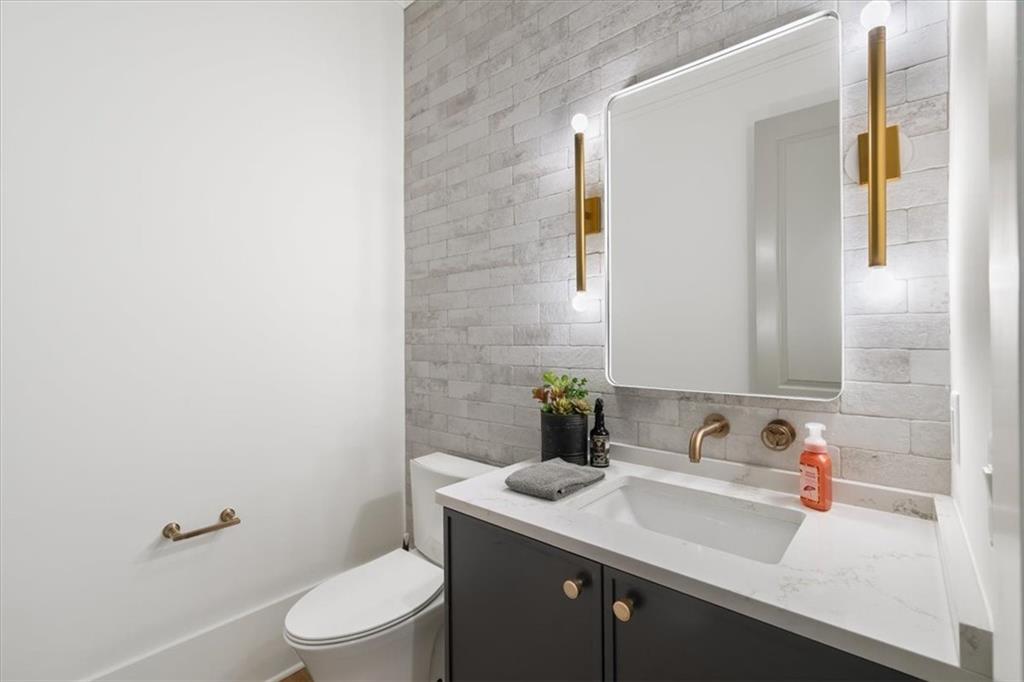 4970 Lake Forrest Drive