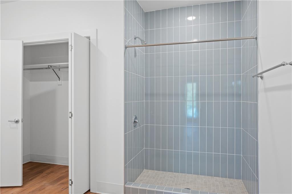 456 Flat Shoals Avenue SE Unit 202