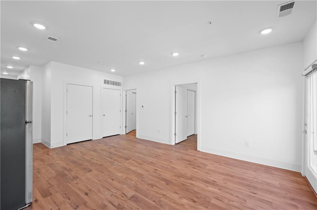 456 Flat Shoals Avenue SE Unit 202