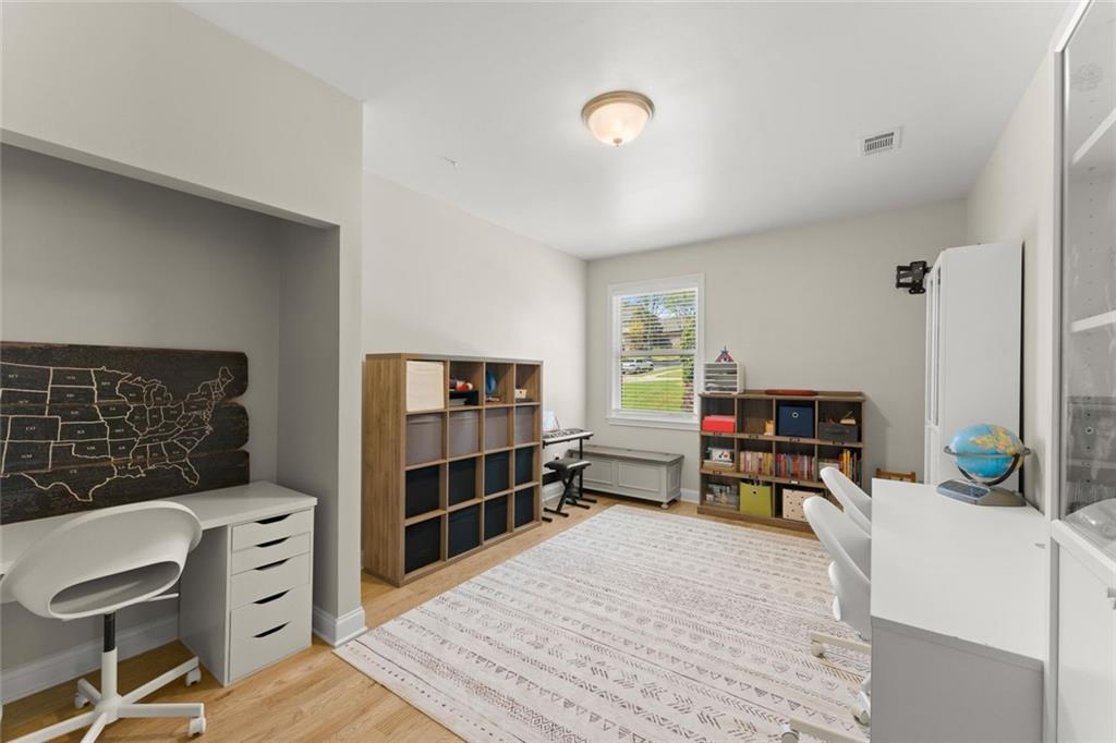 706 Paint Horse Drive