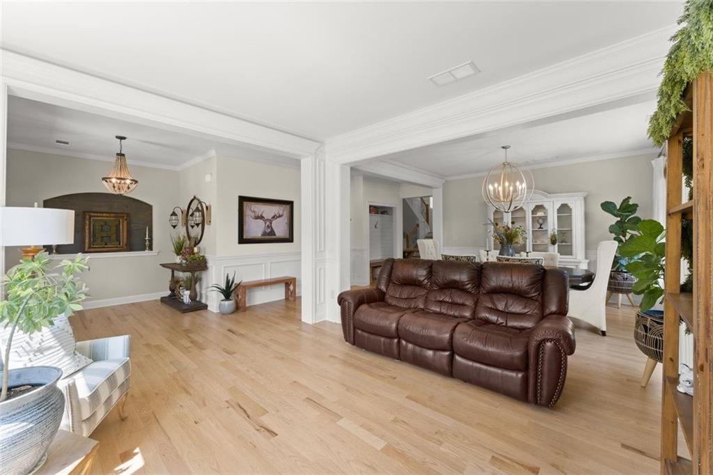 706 Paint Horse Drive