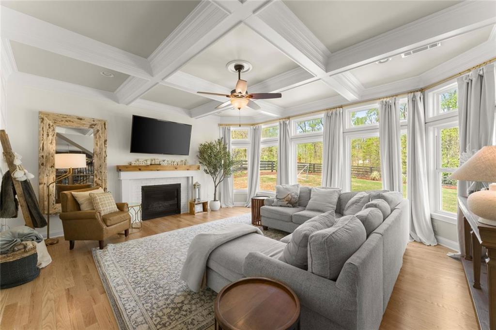 706 Paint Horse Drive