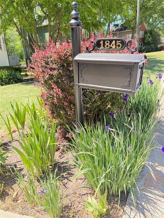 1845 N Milford Creek Lane SW