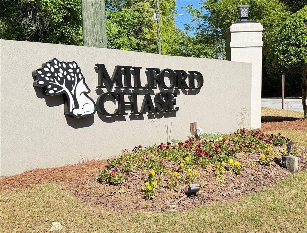 1845 N Milford Creek Lane SW