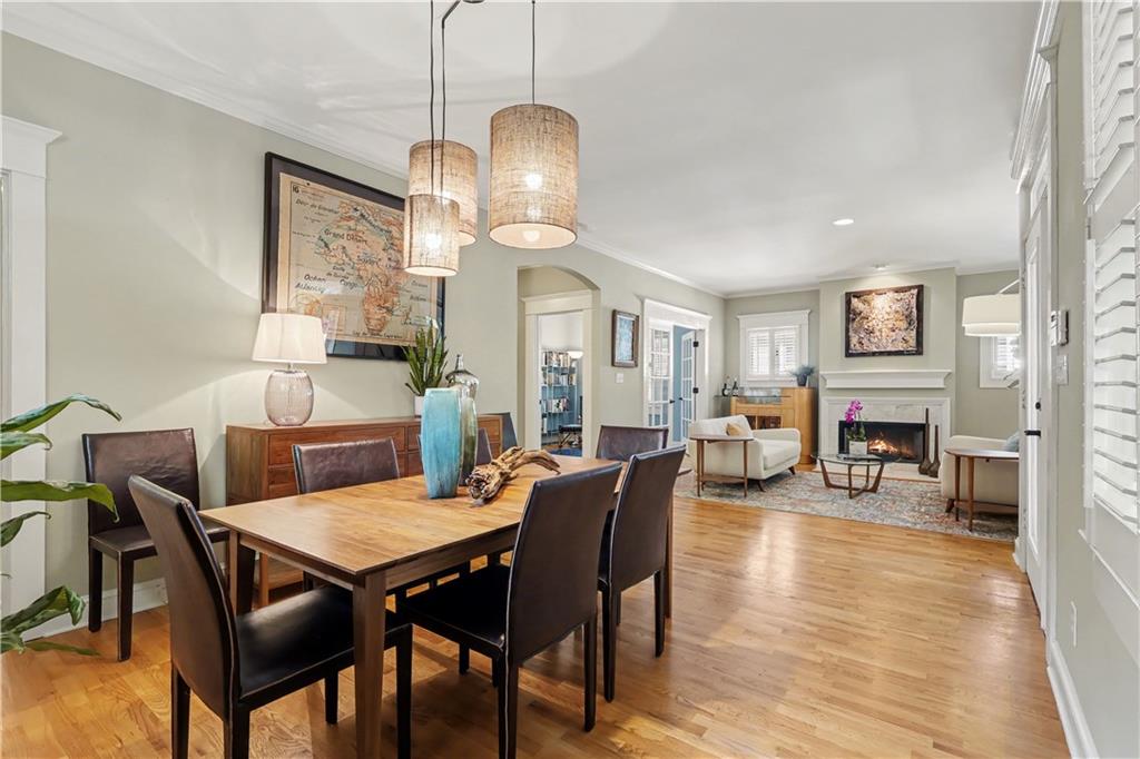 827 Highland Terrace NE