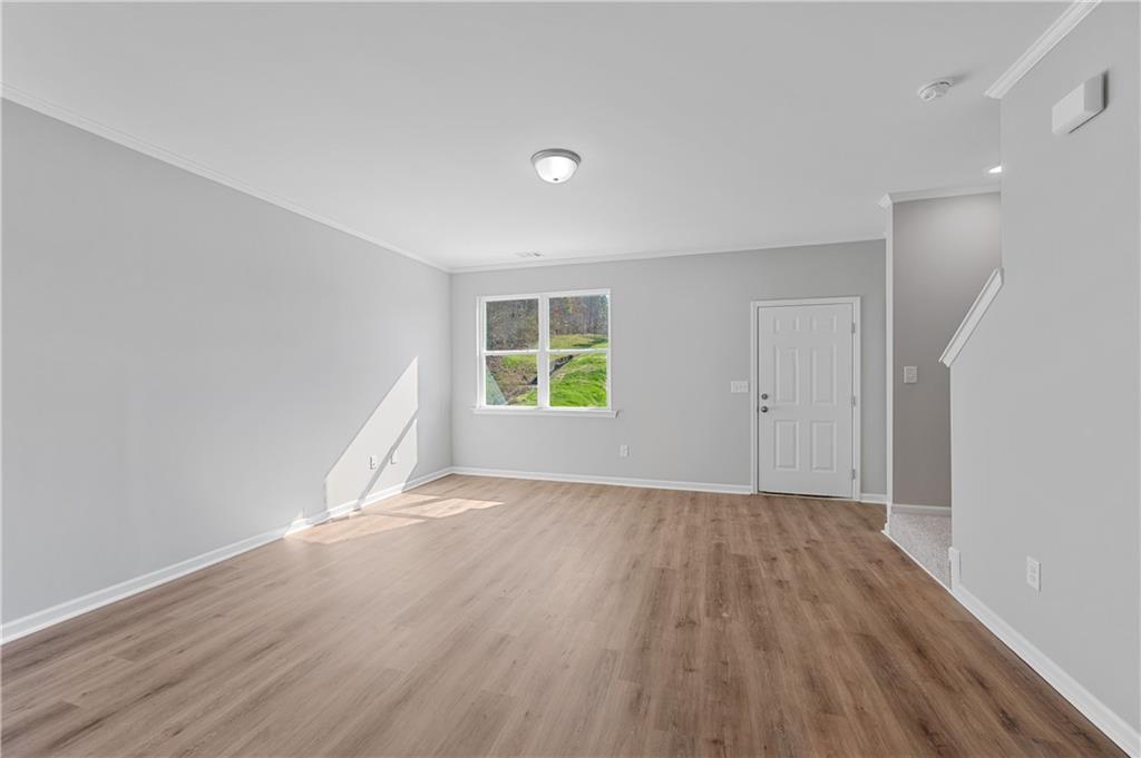 2832 Laurel Ridge Circle