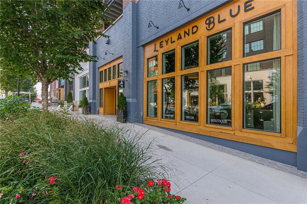 290 Guild Lane