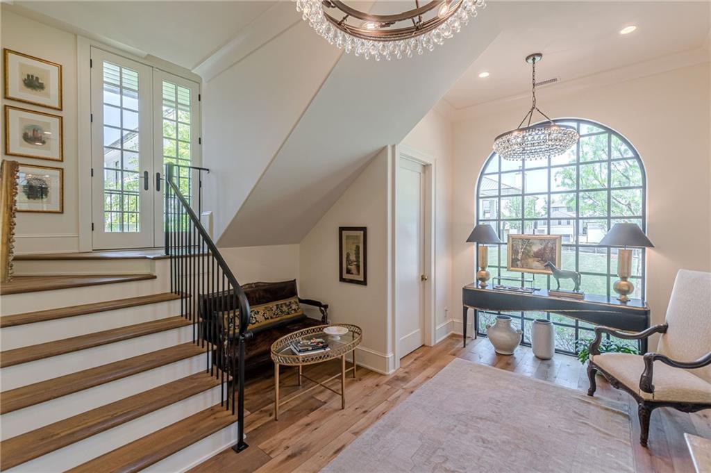 290 Guild Lane