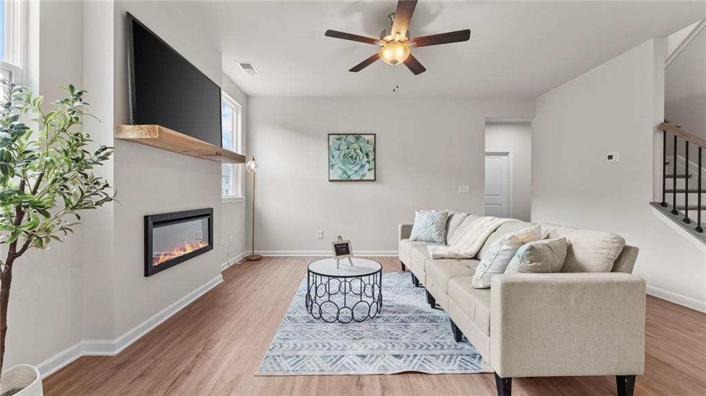373 Riverwood Pass