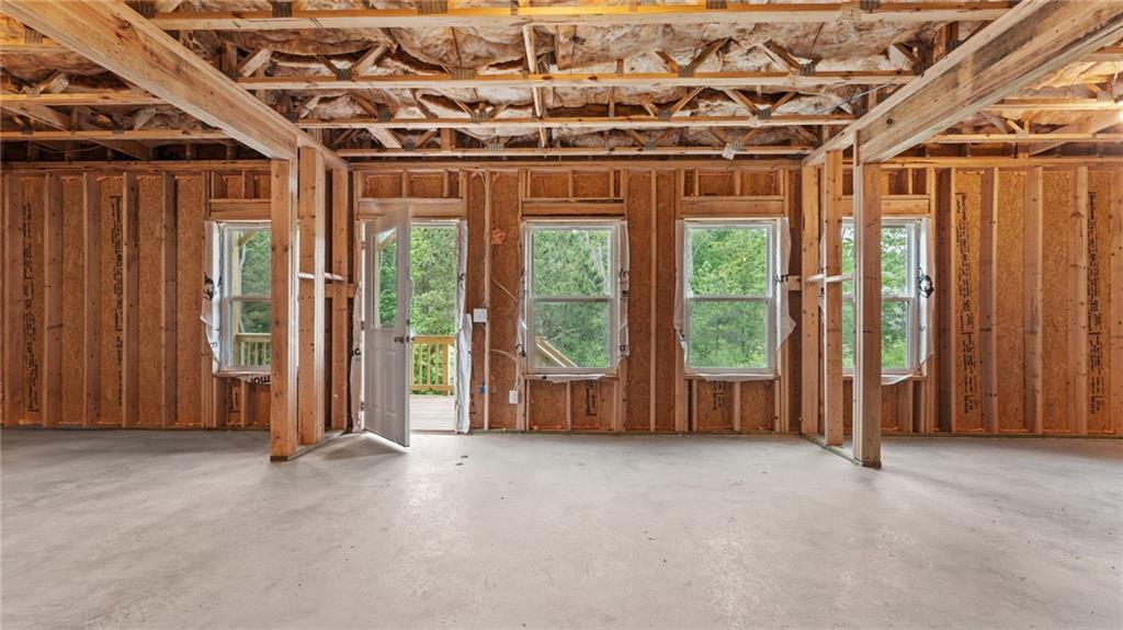373 Riverwood Pass