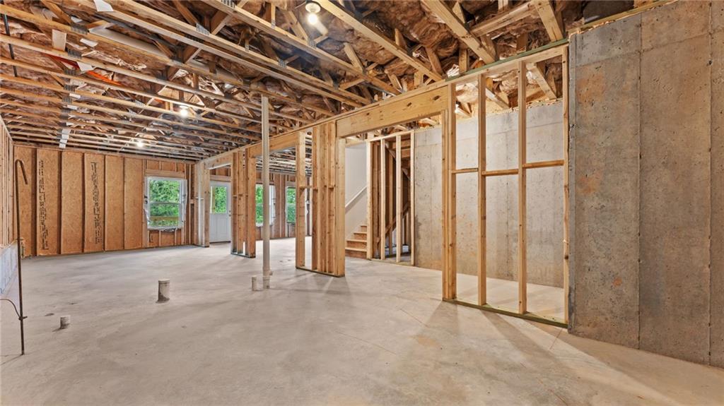 373 Riverwood Pass