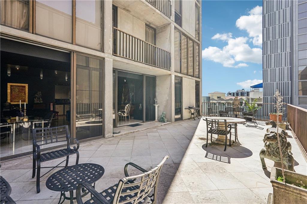 147 15th Street NE Unit 4E