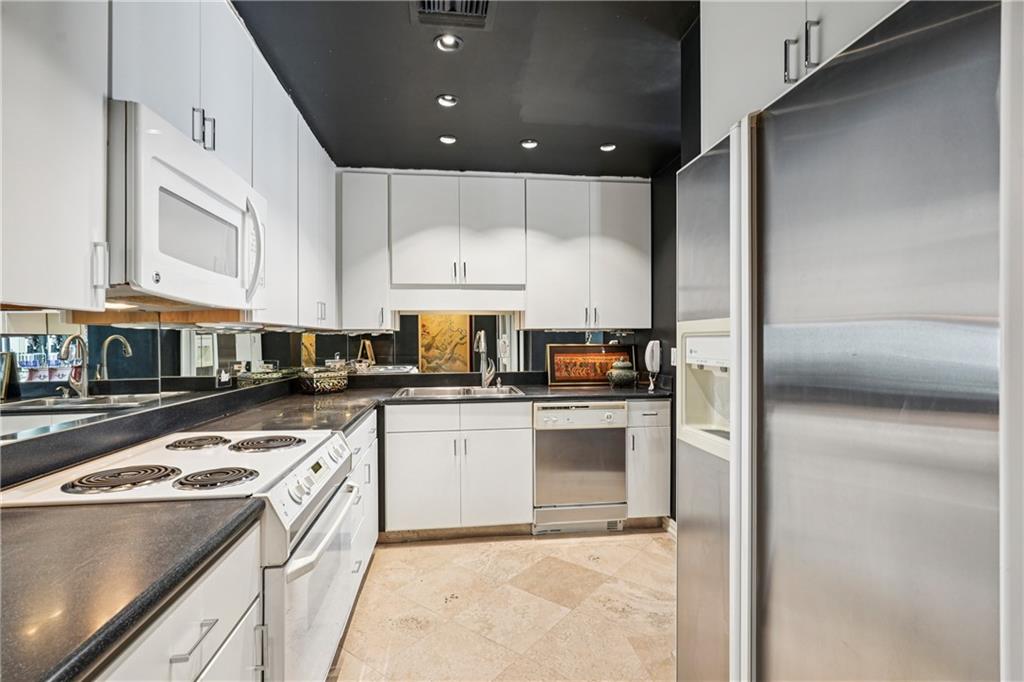 147 15th Street NE Unit 4E