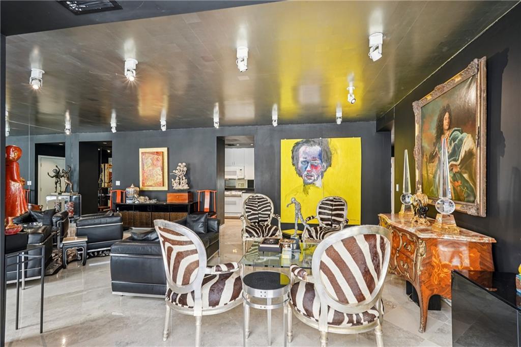 147 15th Street NE Unit 4E