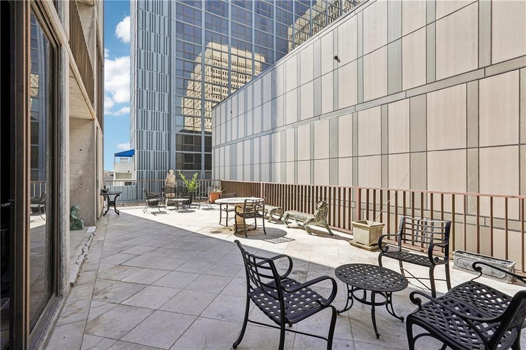 147 15th Street NE Unit 4E