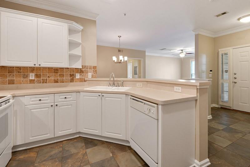 2400 Cumberland Parkway SE Unit 611